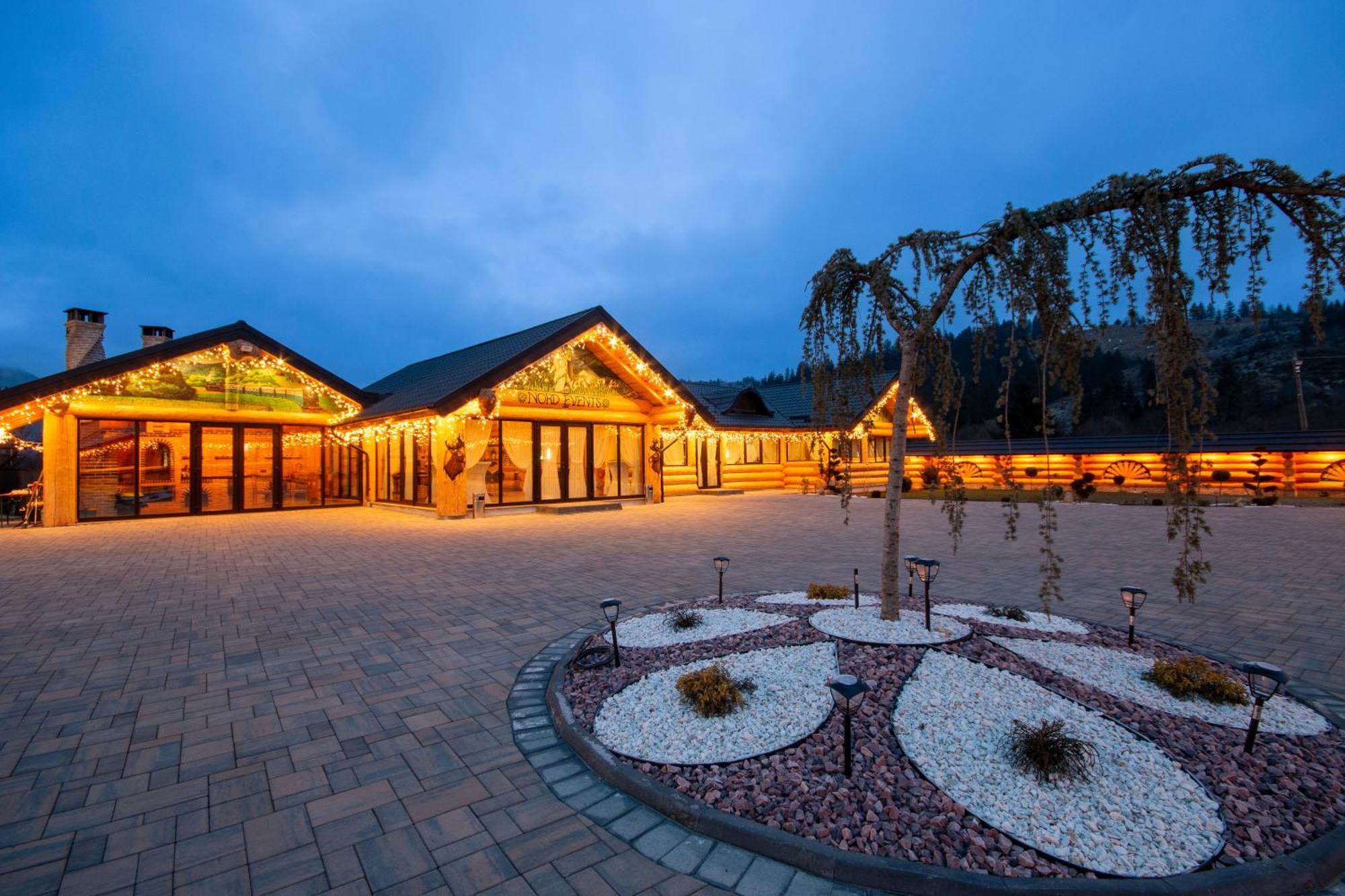 Hotel Domeniul Nordului Bucovlna Vama  Exterior foto